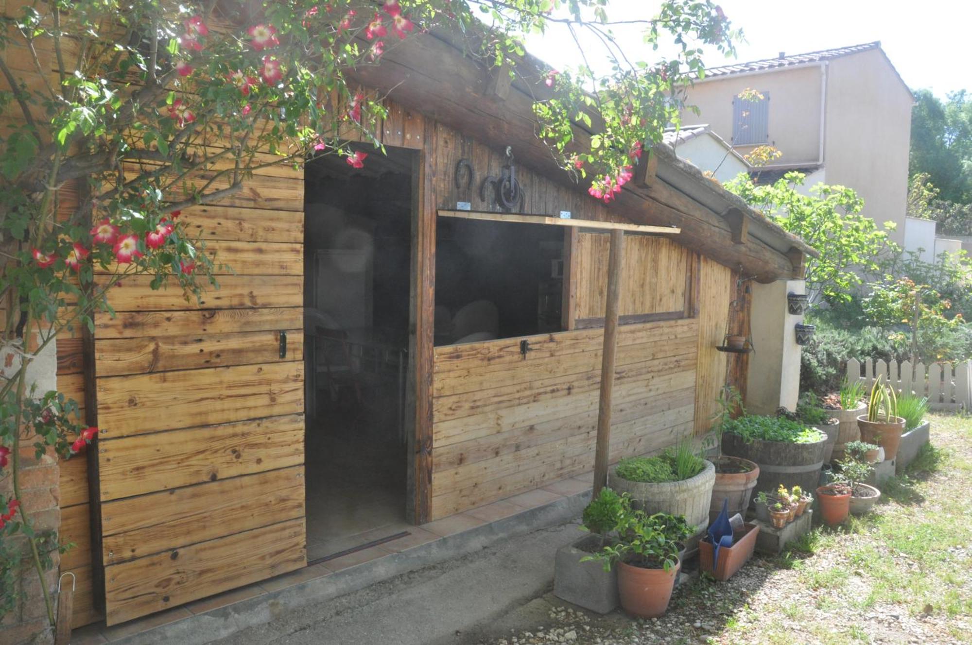 La Ferme De Tonton Jules 2 Hotel Entraigues-sur-la-Sorgue Exterior foto