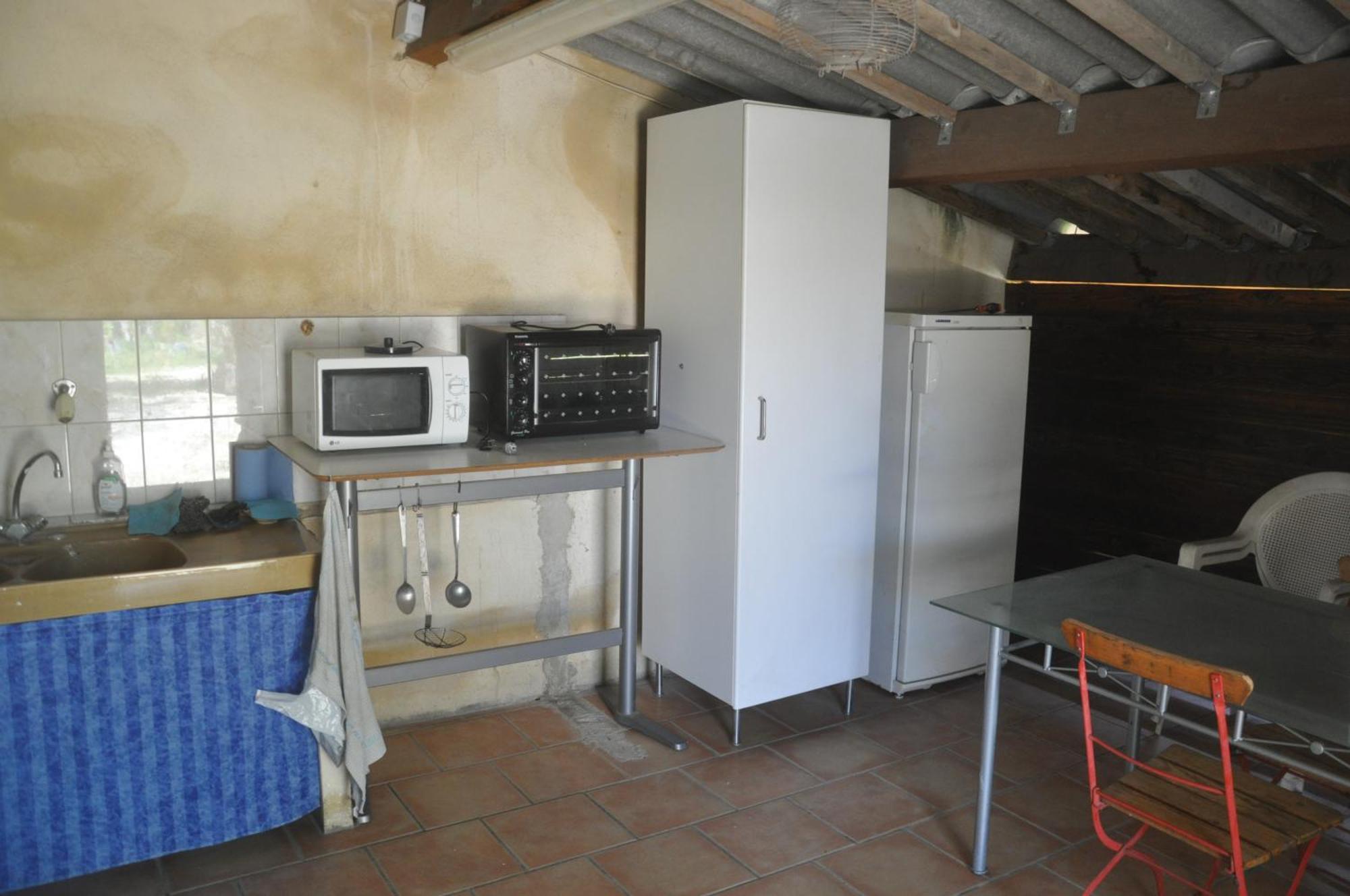 La Ferme De Tonton Jules 2 Hotel Entraigues-sur-la-Sorgue Exterior foto